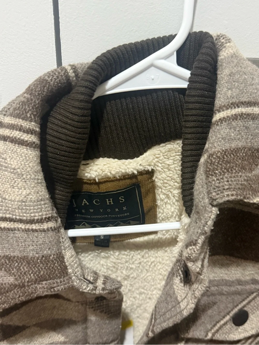 Mena jacket very warm